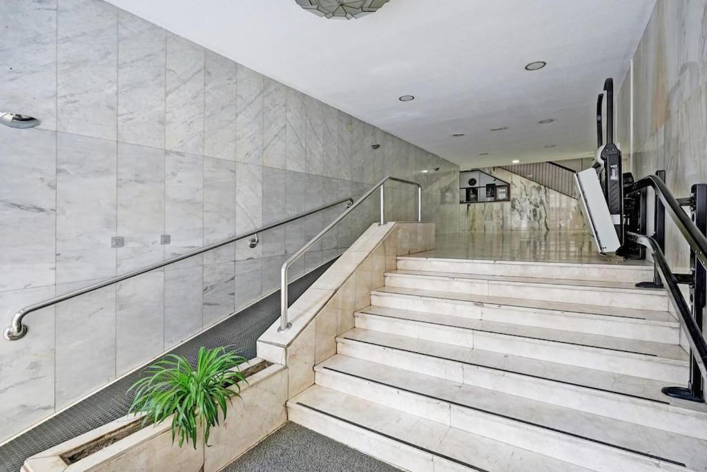 Granada Piso En Calle Arabial 117 Junto A El Corte Ingles Exteriör bild